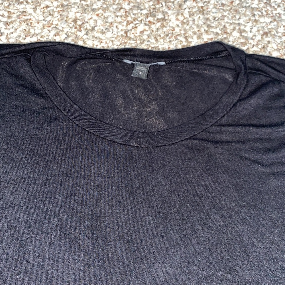 Express form-fitting top - Picture 2 of 3